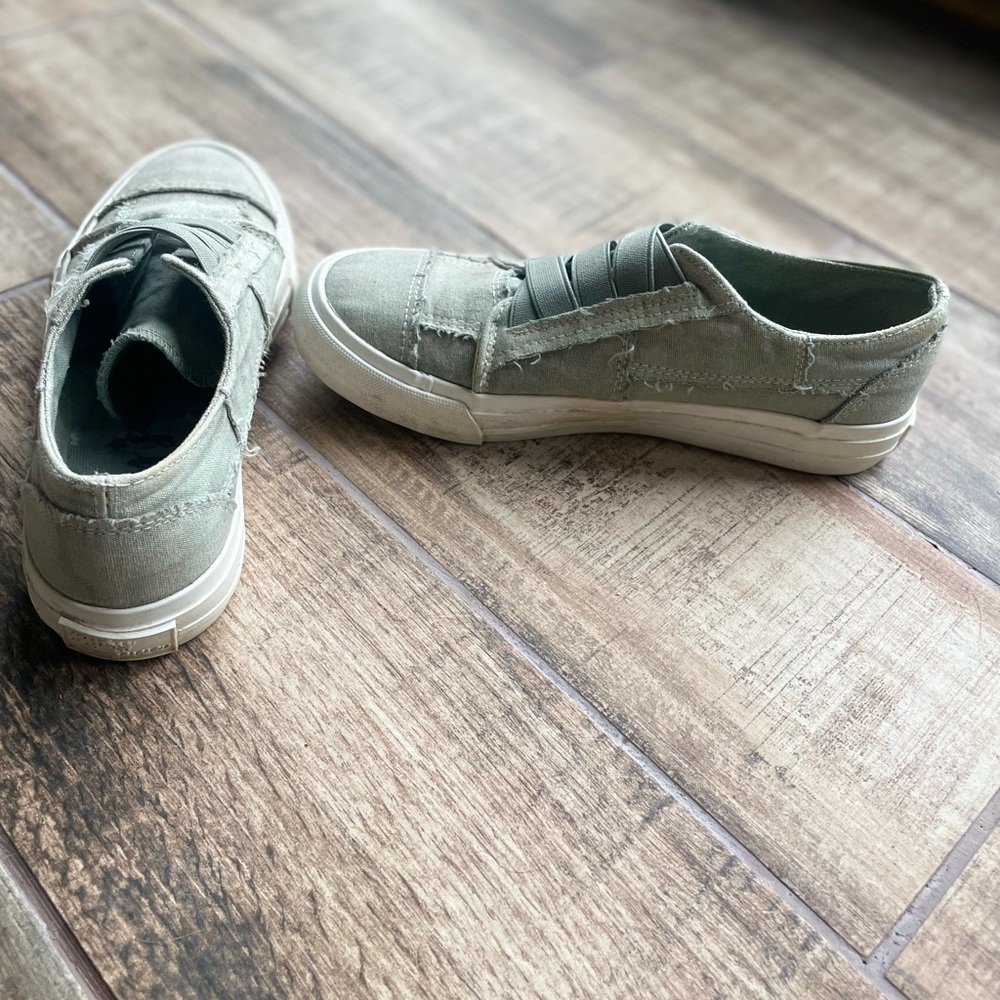 Gypsy Jazz Slip on shoes (6) - Picture 3 of 5